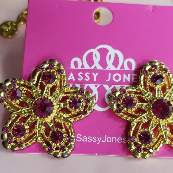 Sassy Jones ‘Hollidazzle’ Necklace&Earring Set Gold Crystal/Magenta Kibibi - Picture 5 of 7